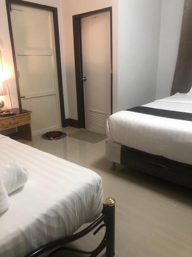 Hotel Y&N House à Prachuap Khiri Khan Extérieur photo
