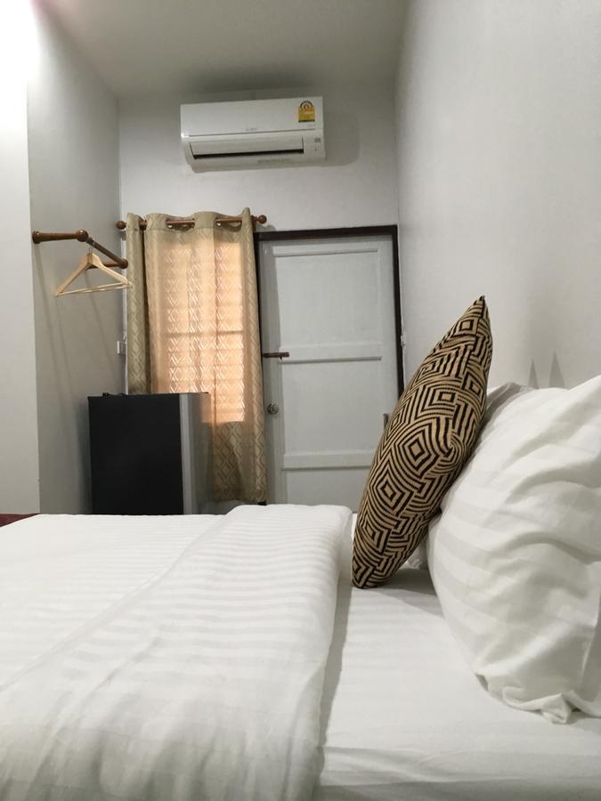 Hotel Y&N House à Prachuap Khiri Khan Extérieur photo