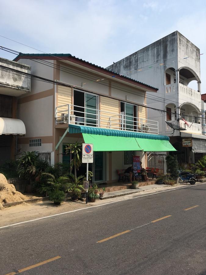Hotel Y&N House à Prachuap Khiri Khan Extérieur photo